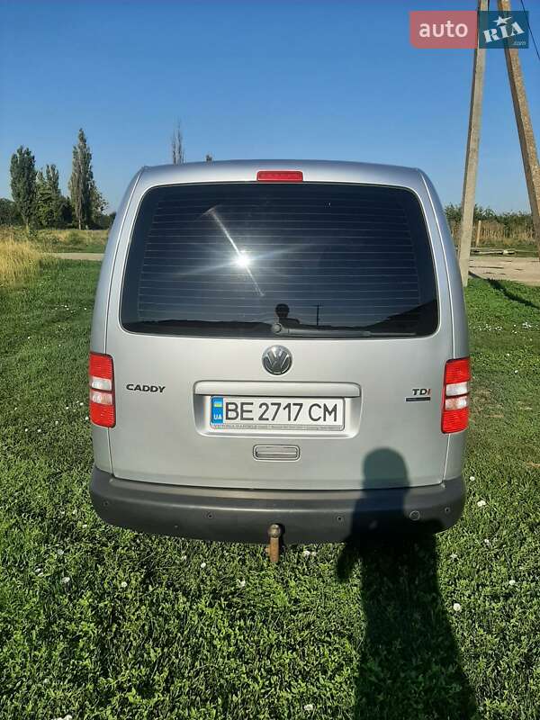 Минивэн Volkswagen Caddy 2015 в Баштанке