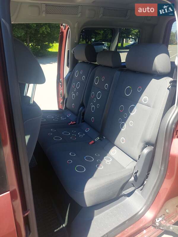 Минивэн Volkswagen Caddy 2011 в Ивано-Франковске фото 20 Минивэн Volkswagen Caddy 2011 в Ивано-Франковске