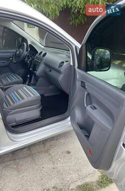 Минивэн Volkswagen Caddy 2012 в 