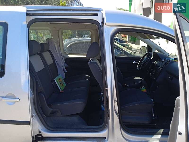 Мінівен Volkswagen Caddy 2011 в Українці