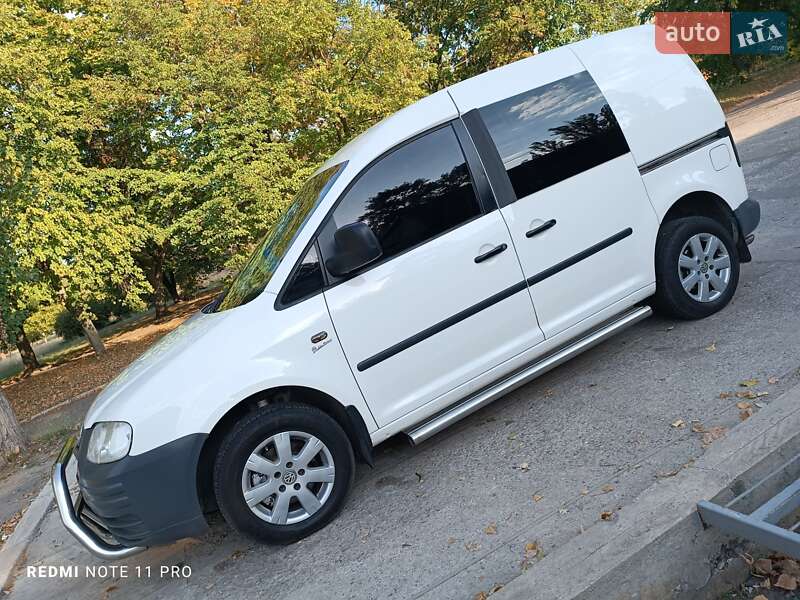 Минивэн Volkswagen Caddy 2009 в 