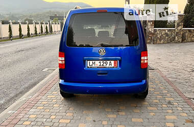 Минивэн Volkswagen Caddy 2011 в 