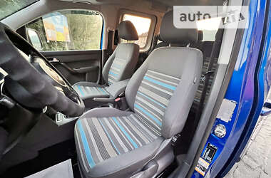 Минивэн Volkswagen Caddy 2011 в 