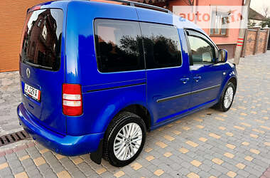 Минивэн Volkswagen Caddy 2011 в 