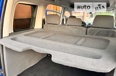 Минивэн Volkswagen Caddy 2011 в 