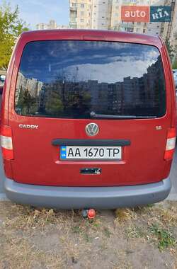 Минивэн Volkswagen Caddy 2006 в Киеве