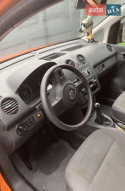 Минивэн Volkswagen Caddy 2015 в 