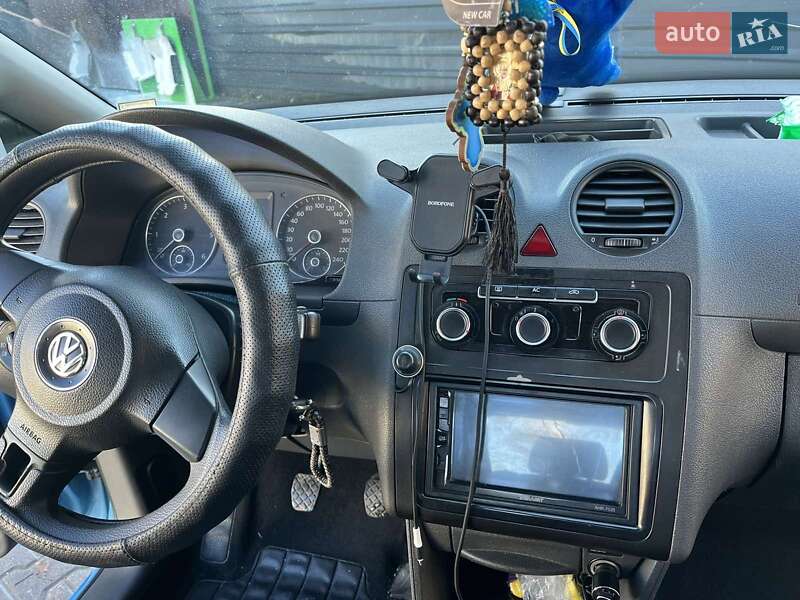 Минивэн Volkswagen Caddy 2012 в Фастове
