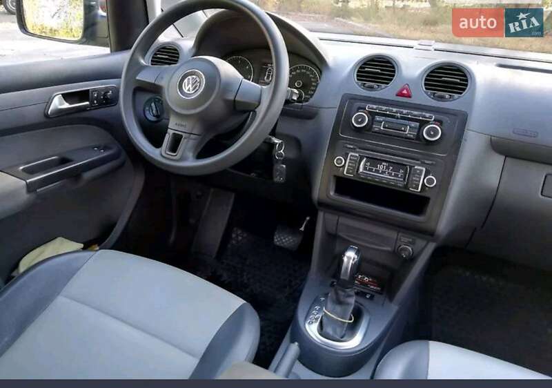 Минивэн Volkswagen Caddy 2011 в Новомосковске фото 3 Минивэн Volkswagen Caddy 2011 в Новомосковске