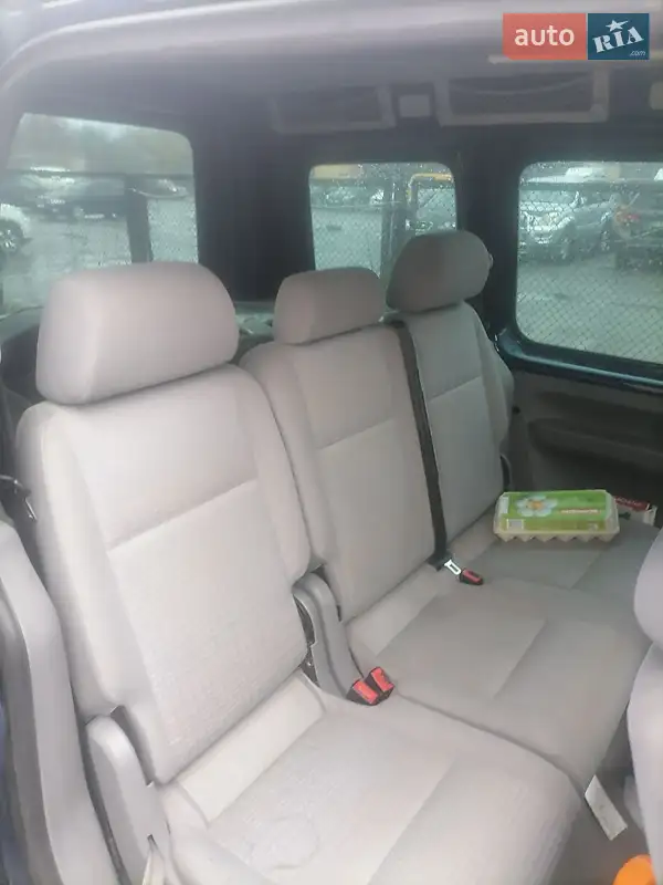 Мінівен Volkswagen Caddy 2004 в 