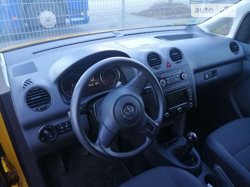 Мінівен Volkswagen Caddy 2014 в Бердичеві