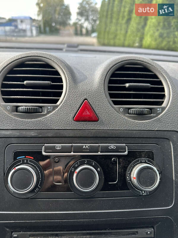 Мінівен Volkswagen Caddy 2015 в Броварах