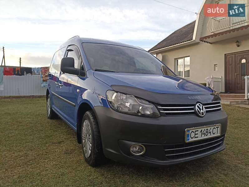Мінівен Volkswagen Caddy 2011 в Чернівцях