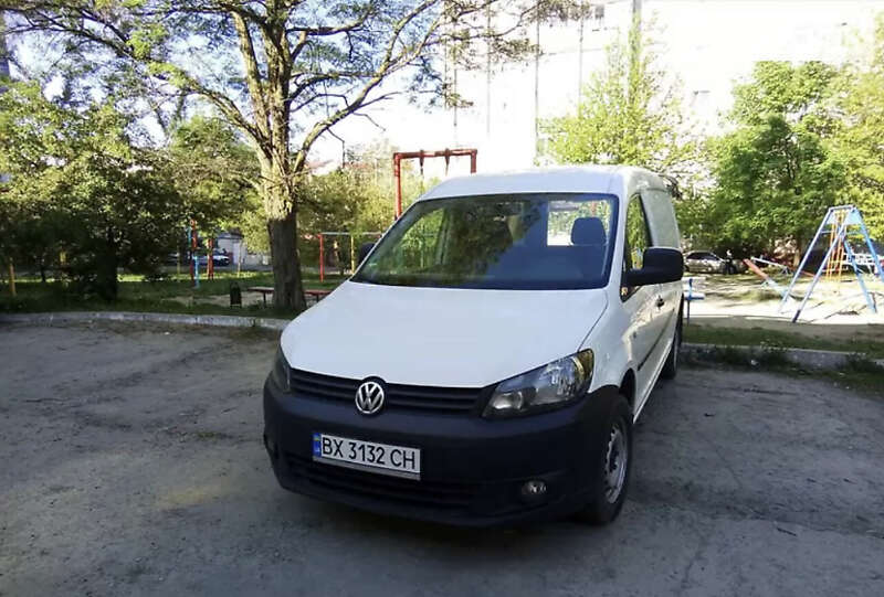 Минивэн Volkswagen Caddy 2014 в Хмельницком