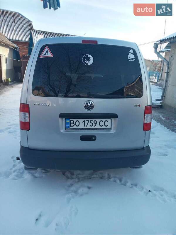 Минивэн Volkswagen Caddy 2008 в Чорткове