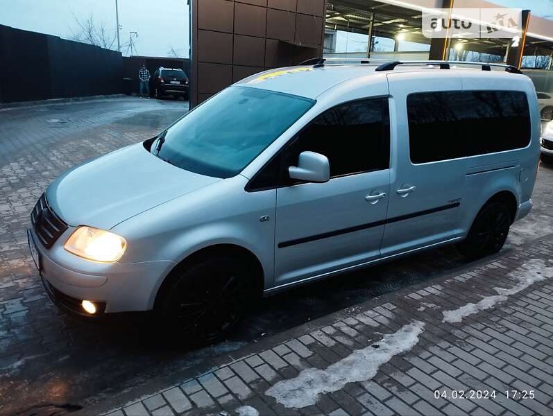 Volkswagen Caddy 2010
