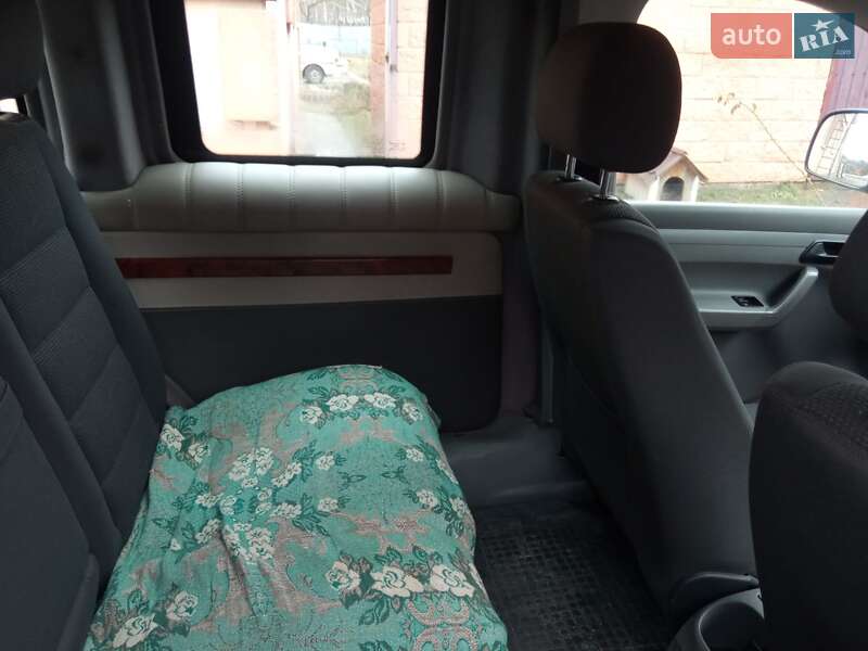 Мінівен Volkswagen Caddy 2008 в Костопілі