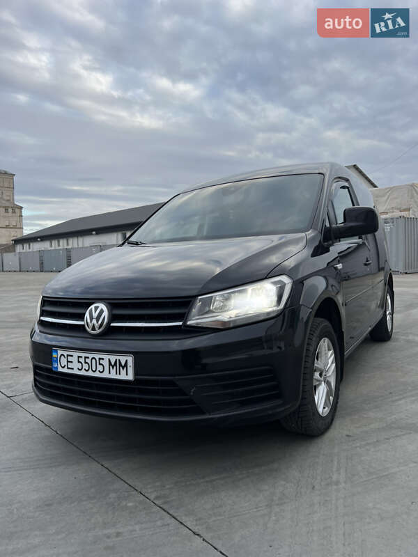 Вантажний фургон Volkswagen Caddy 2018 в Чернівцях