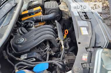 Минивэн Volkswagen Caddy 2008 в 