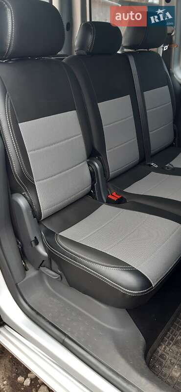 Минивэн Volkswagen Caddy 2011 в Кропивницком