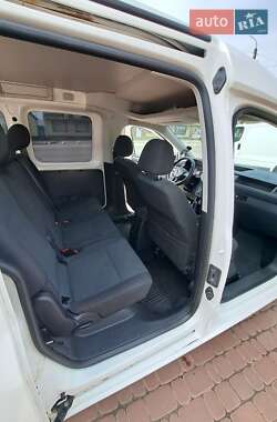 Минивэн Volkswagen Caddy 2016 в Умани