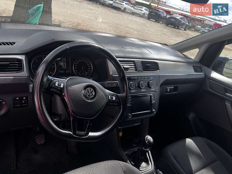 Минивэн Volkswagen Caddy 2017 в Харькове