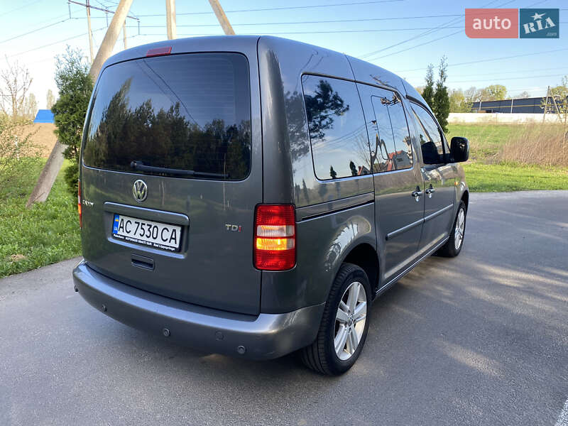 Мінівен Volkswagen Caddy 2012 в Луцьку