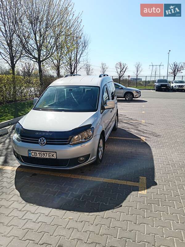 Volkswagen Caddy 2012