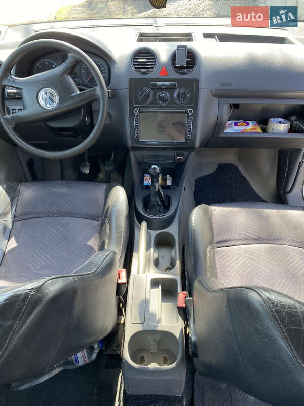 Минивэн Volkswagen Caddy 2006 в Кременчуге