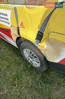 Мінівен Volkswagen Caddy 2015 в Дніпрі