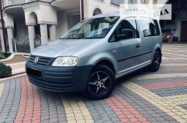 Минивэн Volkswagen Caddy 2010 в Тячеве