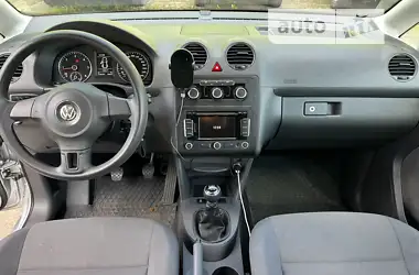 Volkswagen Caddy 2011
