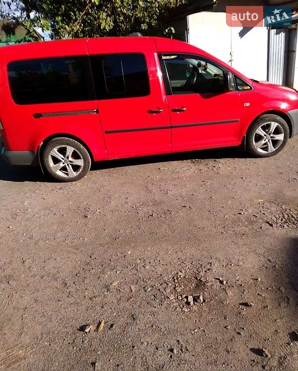 Минивэн Volkswagen Caddy 2008 в Казатине