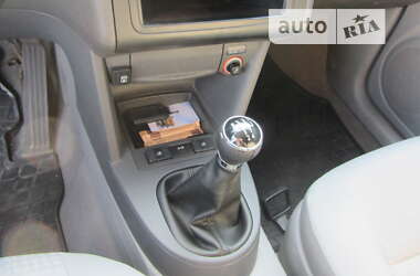 Минивэн Volkswagen Caddy 2005 в Днепре