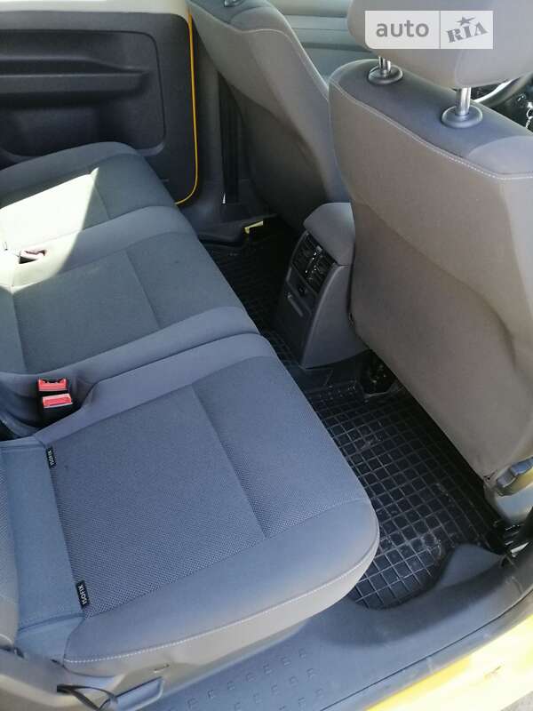 Мінівен Volkswagen Caddy 2014 в Бердичеві