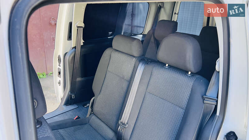 Минивэн Volkswagen Caddy 2016 в Полтаве
