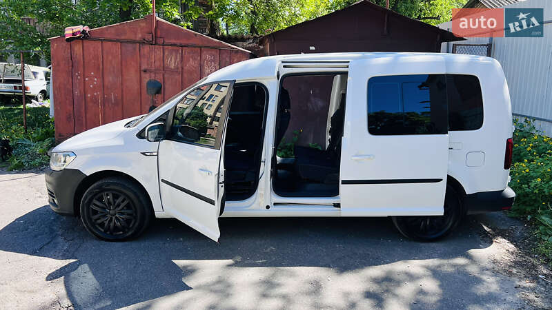 Минивэн Volkswagen Caddy 2016 в Полтаве