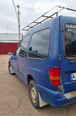 Вантажний фургон Volkswagen Caddy 2003 в Чернігові