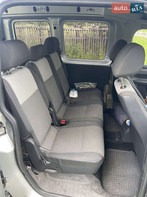 Минивэн Volkswagen Caddy 2011 в Черкассах