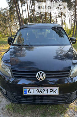 Минивэн Volkswagen Caddy 2013 в Киеве