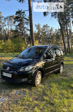 Минивэн Volkswagen Caddy 2013 в Киеве