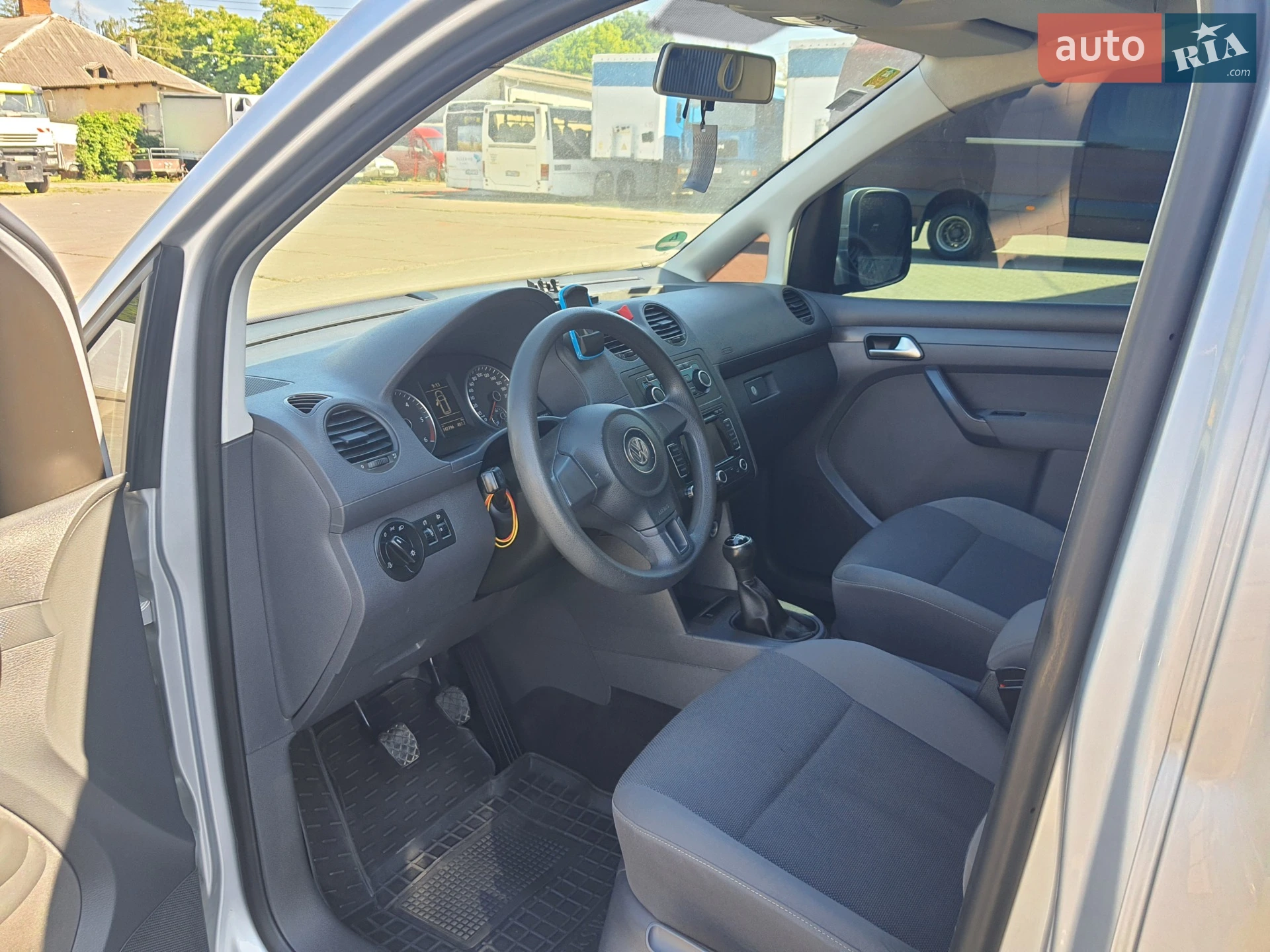 2011 Volkswagen Caddy - мініатюра 26