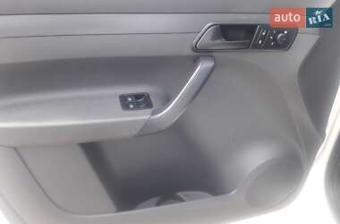 Грузовой фургон Volkswagen Caddy 2012 в 