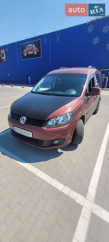 Volkswagen Caddy 2011