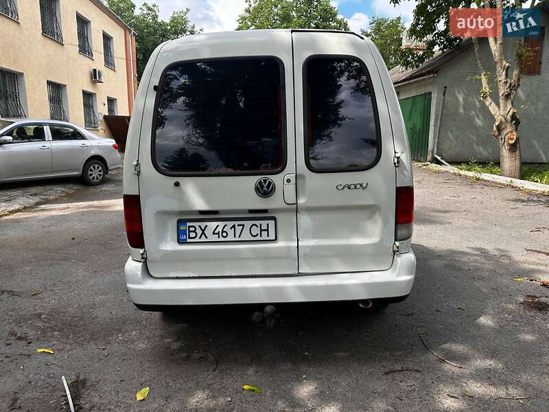 Мінівен Volkswagen Caddy 2002 в Теофіполі