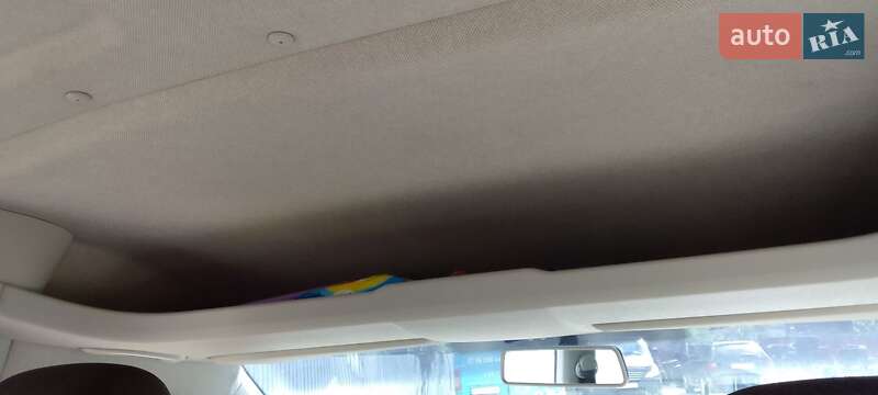 Мінівен Volkswagen Caddy 2013 в Рожнятові