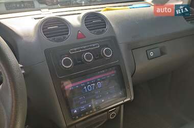 Грузовой фургон Volkswagen Caddy 2010 в 