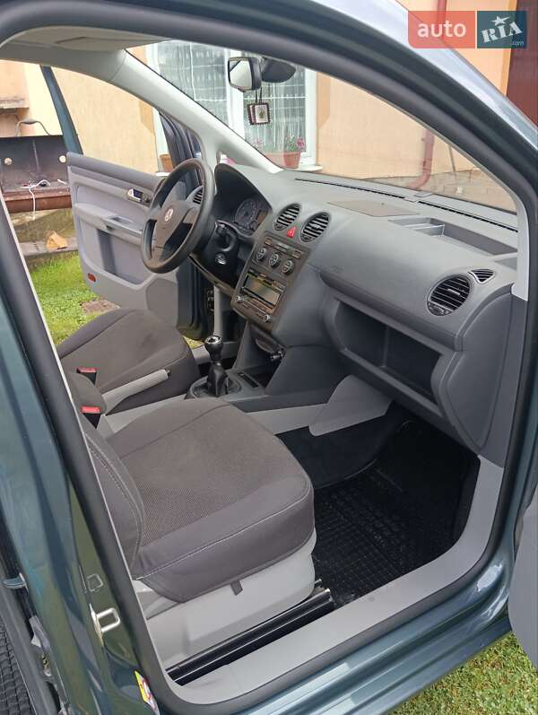 Минивэн Volkswagen Caddy 2009 в Бориславе