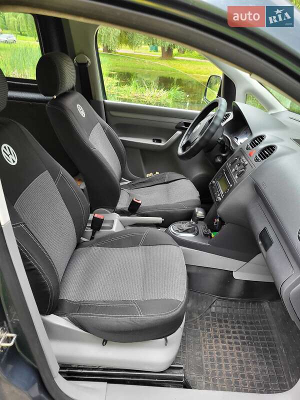 Минивэн Volkswagen Caddy 2008 в Нежине