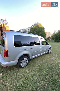 Минивэн Volkswagen Caddy 2015 в Каменец-Подольском